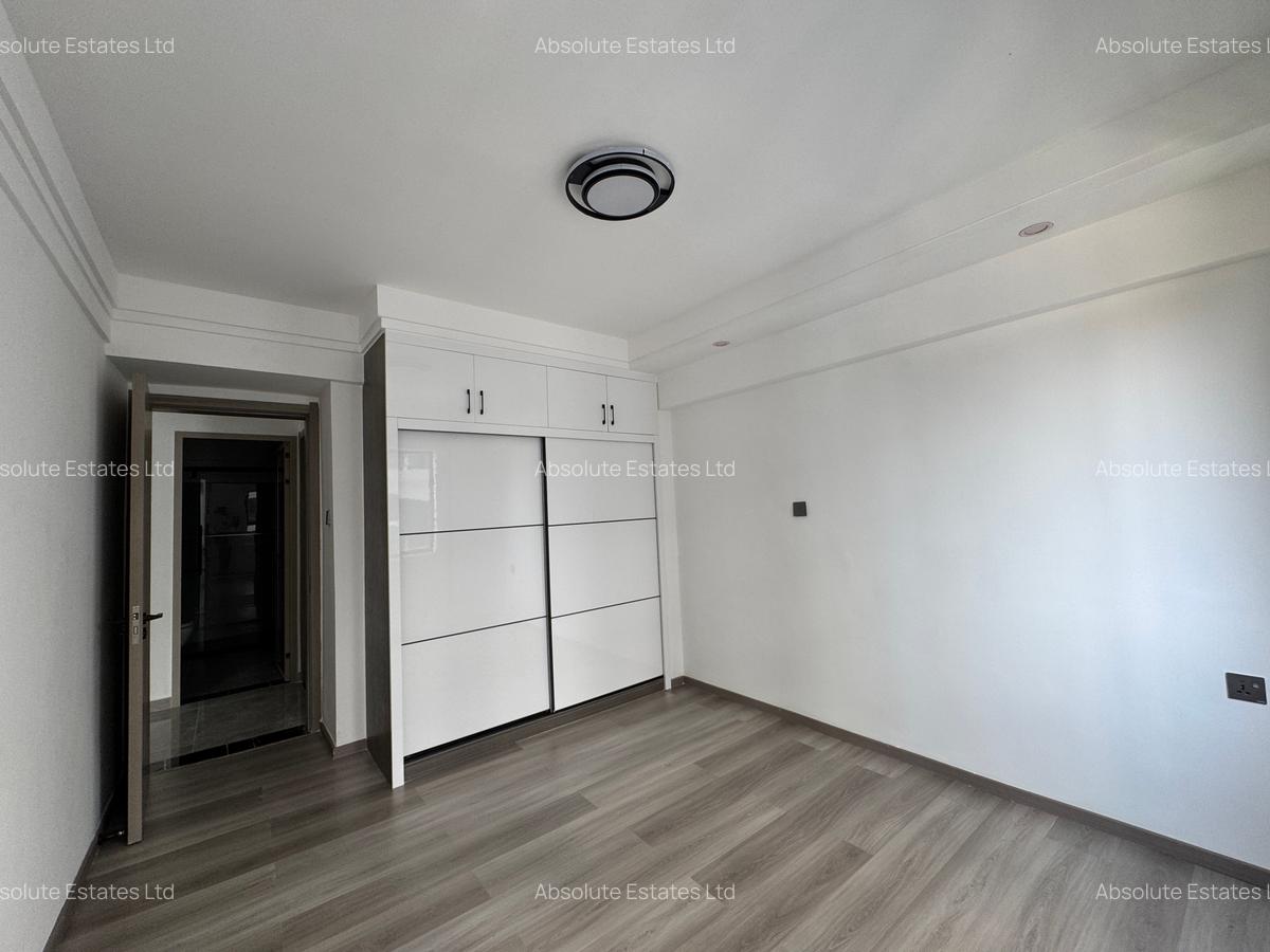 1 Bed Apartment with En Suite in Kilimani - 2