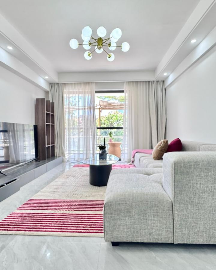 2 bed apartment with en suite in westlands area