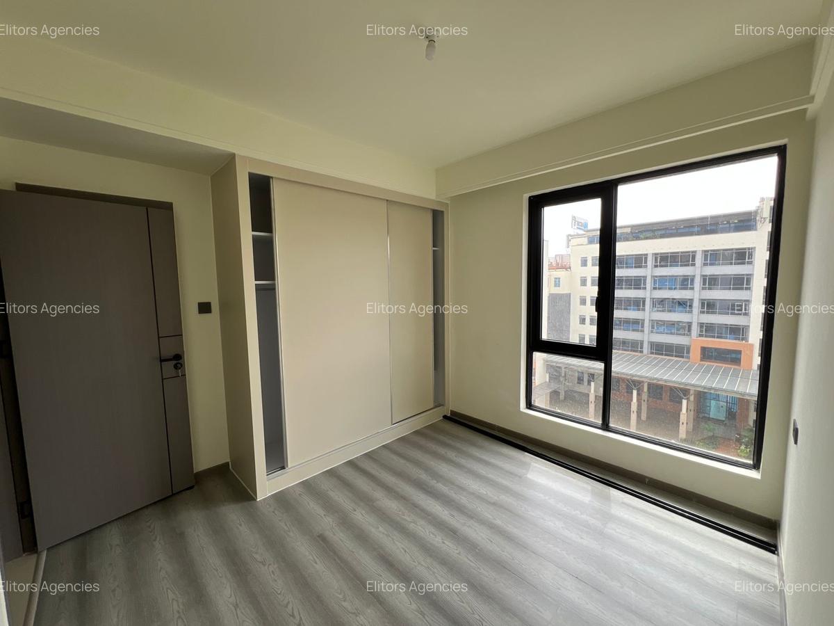 2 Bed Apartment with En Suite at Westlands Road - 12