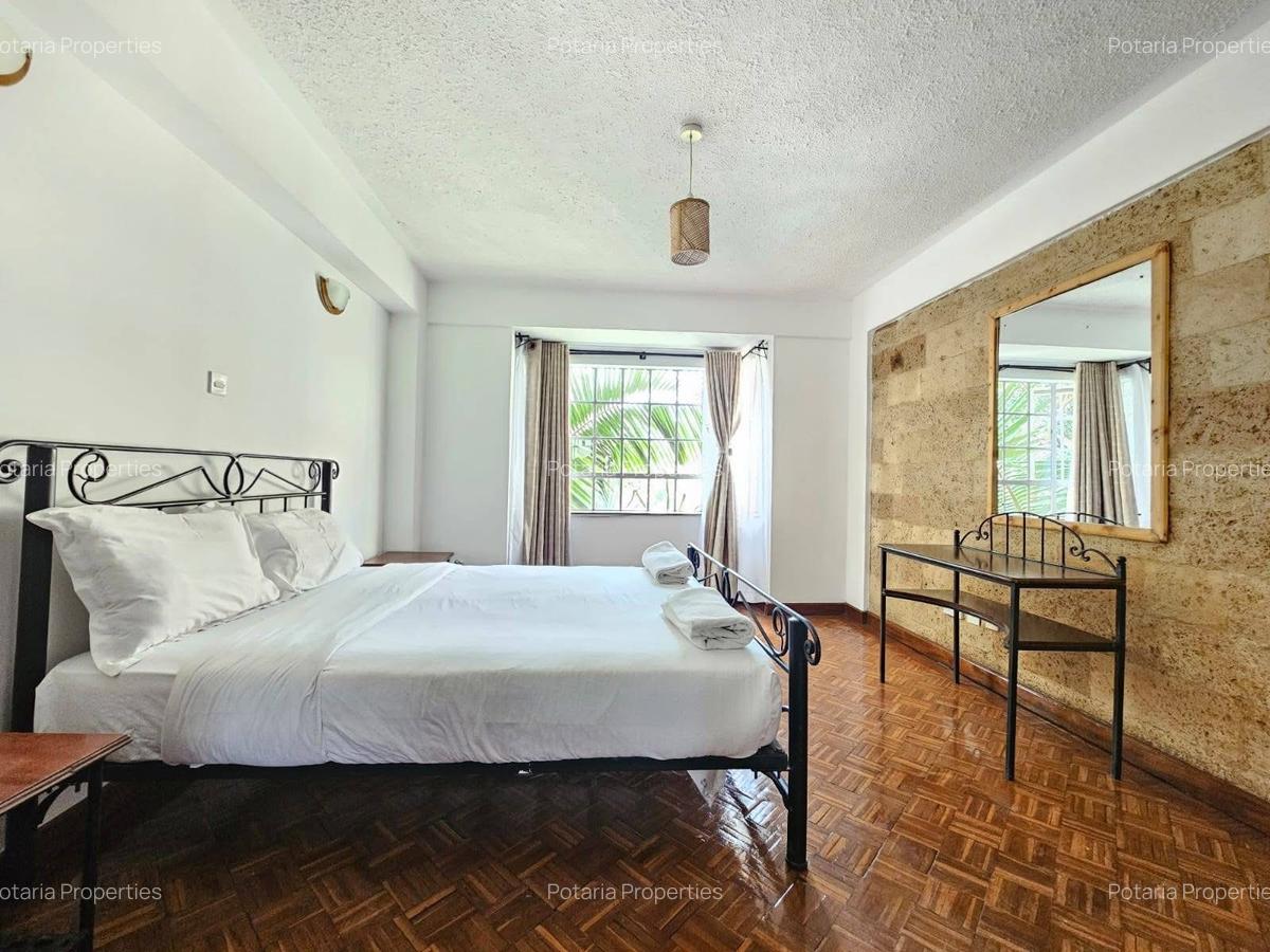 Serviced 2 Bed Apartment with En Suite in Westlands Area - 4