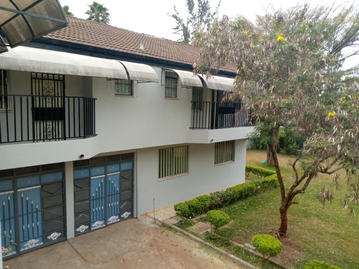 6 Bed House with En Suite at Nyari Estate - 13