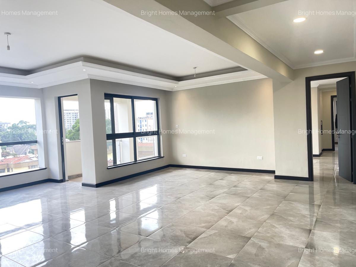 4 Bed Apartment with En Suite in Kileleshwa - 4