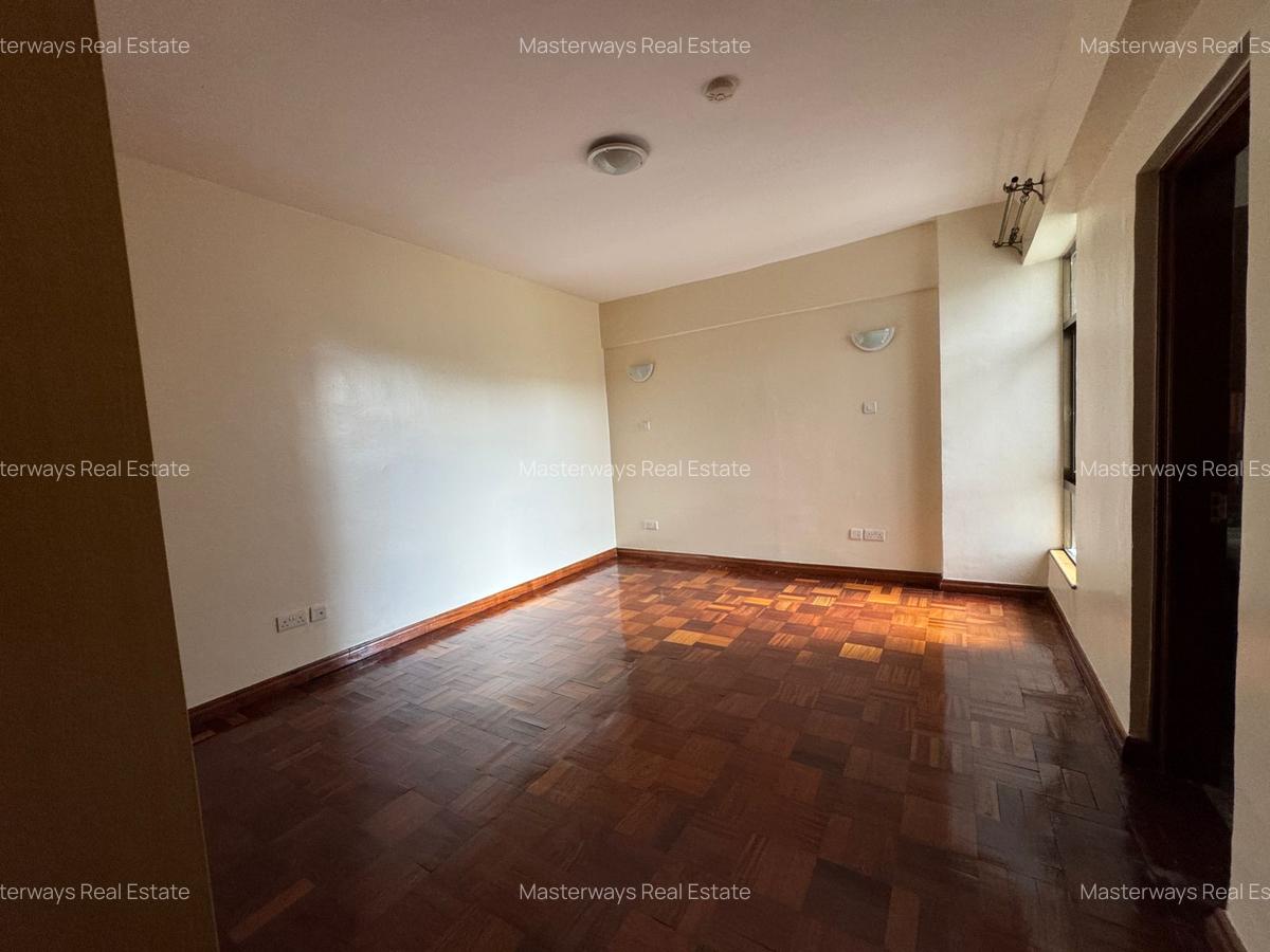 Serviced 3 Bed Apartment with En Suite in Riara Road - 12