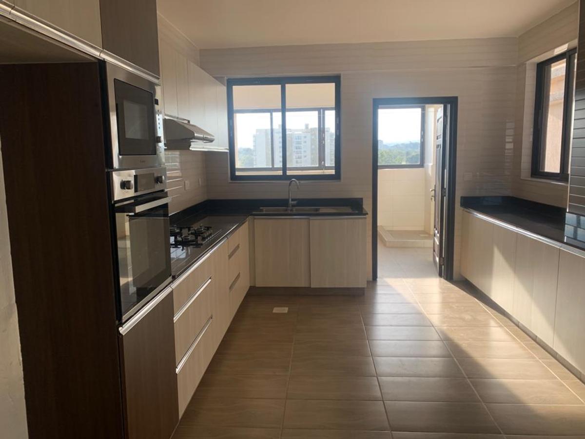 4 Bed Apartment with En Suite in General Mathenge - 5