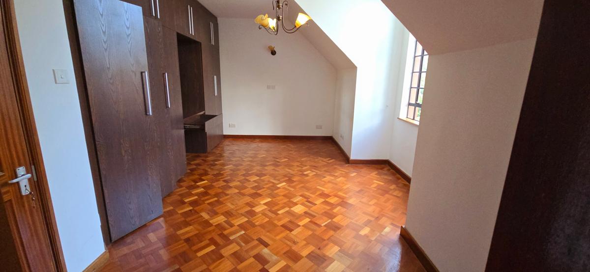 4 Bed Townhouse with Staff Quarters at Convent Drive - 7