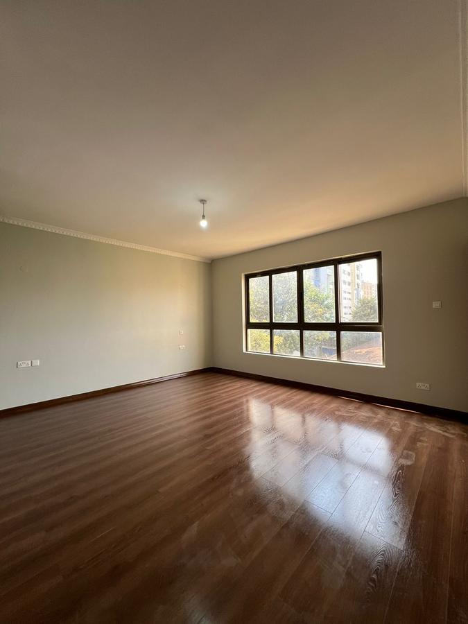 3 Bed Apartment with En Suite in Kilimani - 3