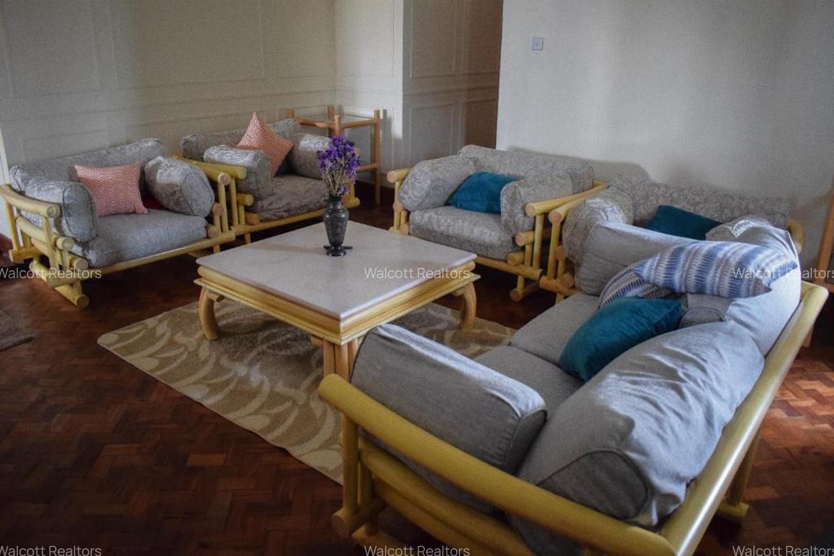 Serviced 2 Bed Apartment with En Suite in Kileleshwa - 9