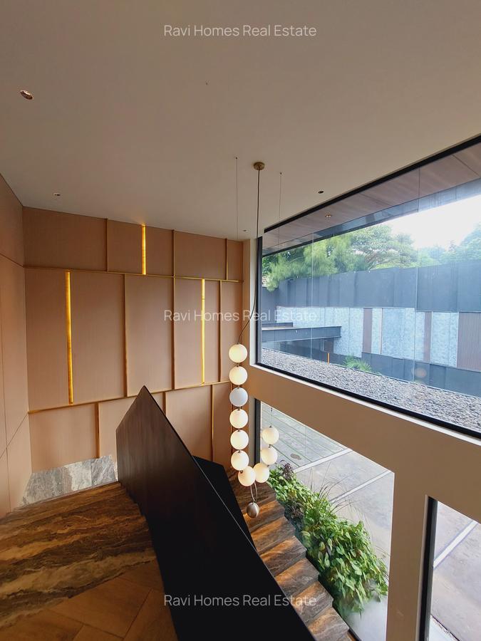 5 Bed Apartment with En Suite in Westlands Area - 14