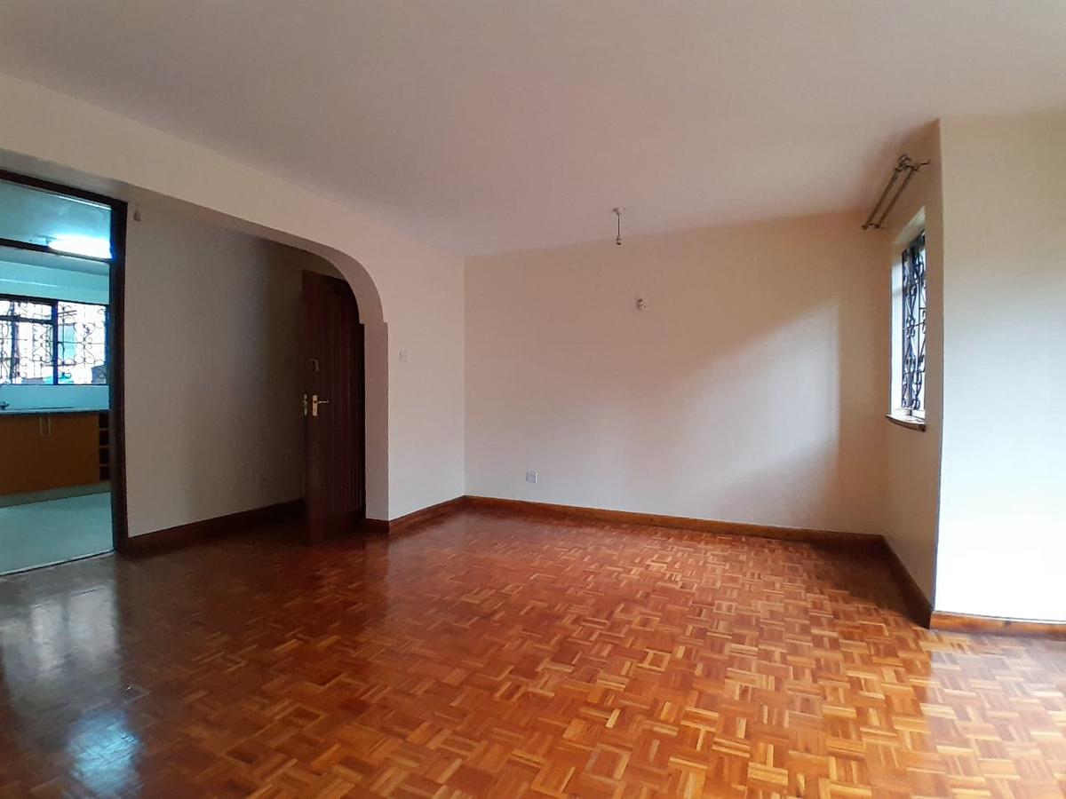 3 Bed Apartment with En Suite in Kilimani - 18