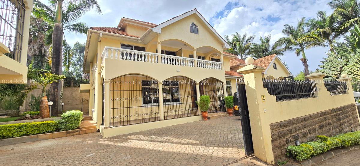 4 Bed Townhouse with En Suite at Convent Drive - 1