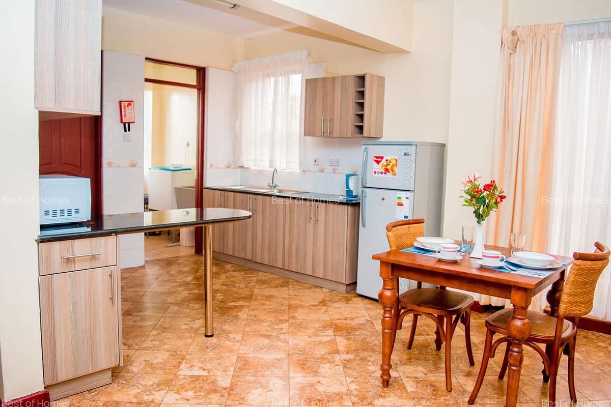 2 Bed Apartment with En Suite in Kilimani - 4