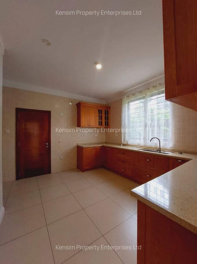 4 Bed Townhouse with En Suite in Runda - 20