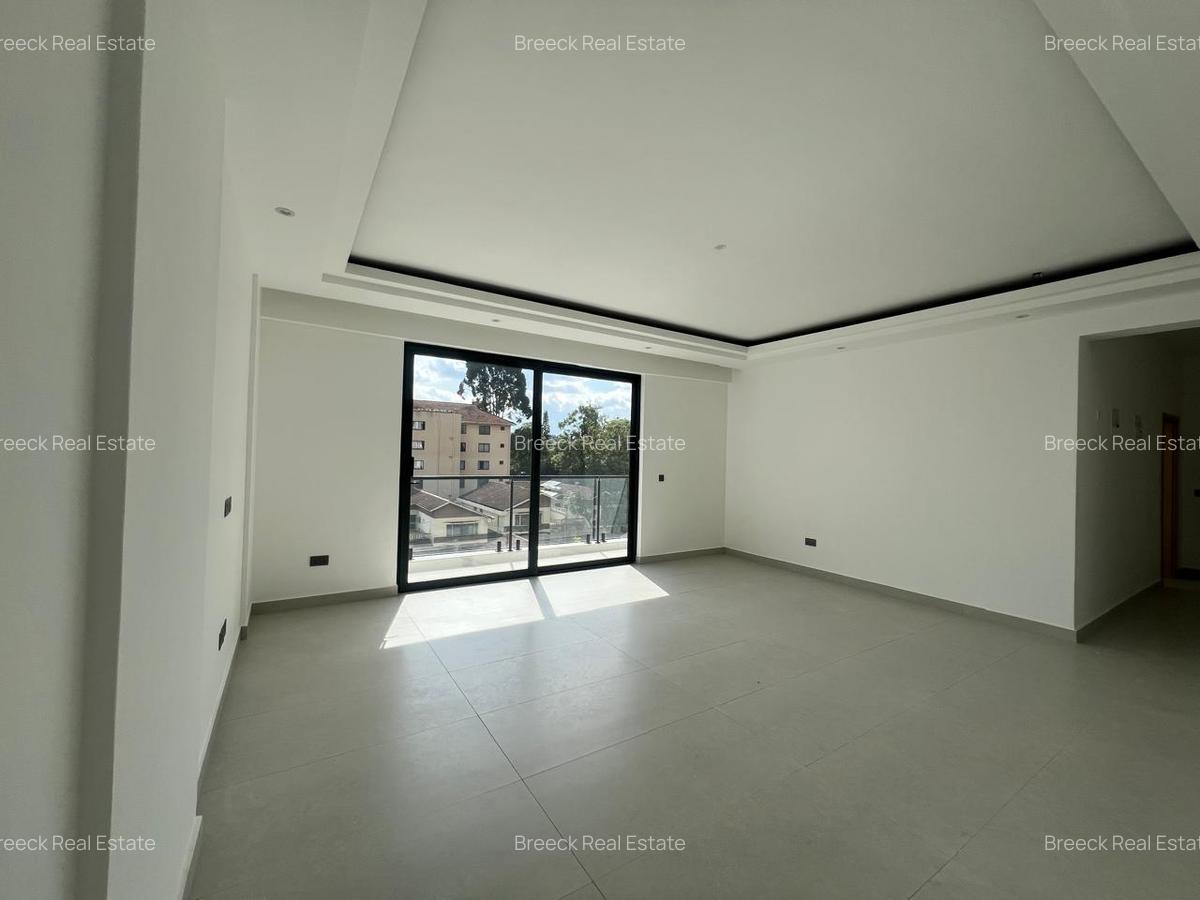 3 Bed Apartment with En Suite at Brookside Drive - 11
