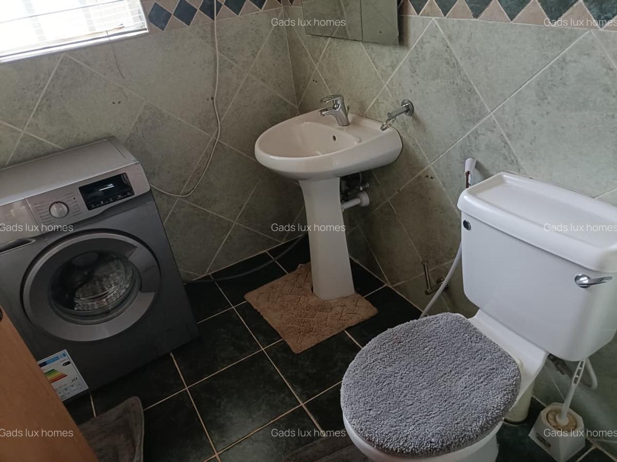 3 Bed Townhouse with En Suite at Runda - 17