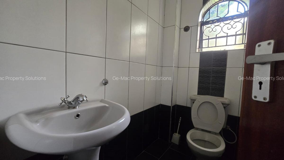 5 Bed House with En Suite in Kitisuru - 12