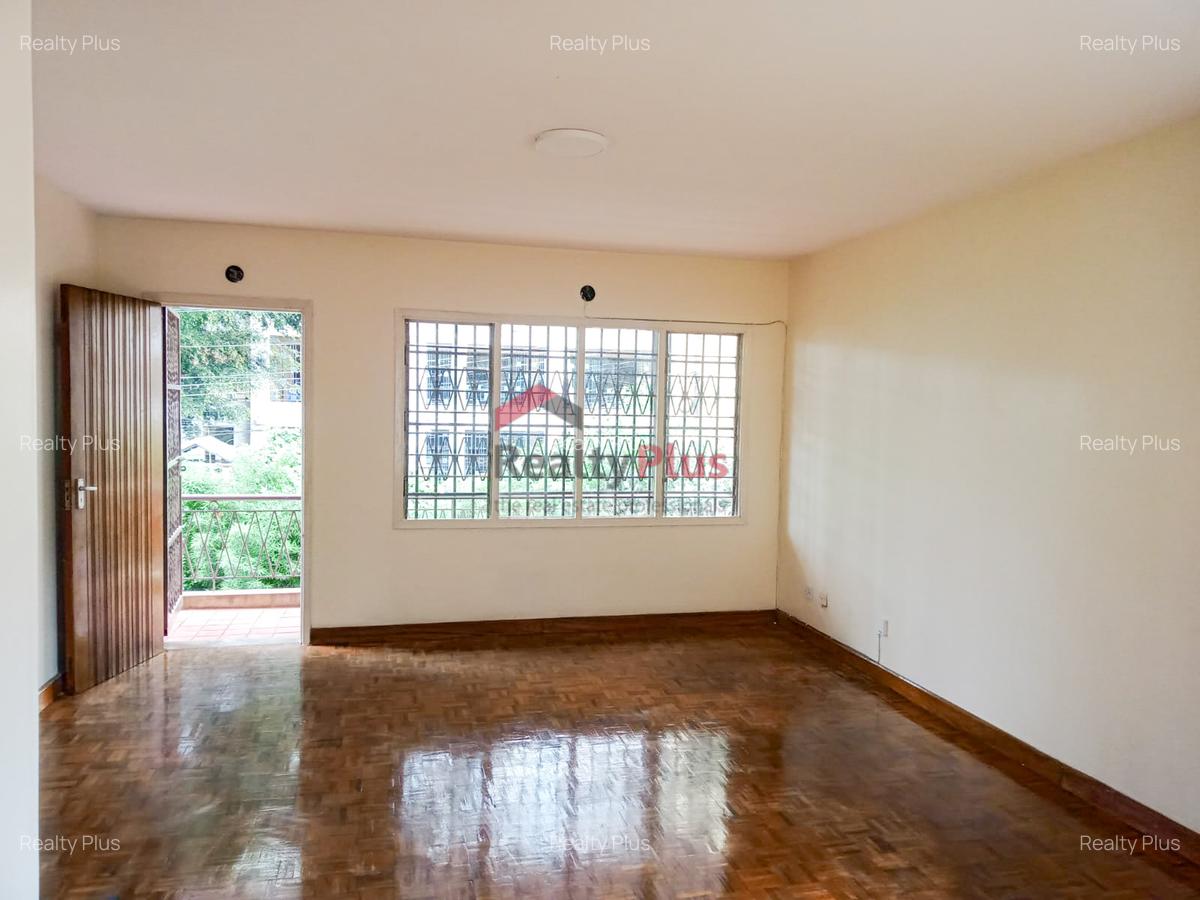 3 Bed Apartment with En Suite in Kilimani - 1
