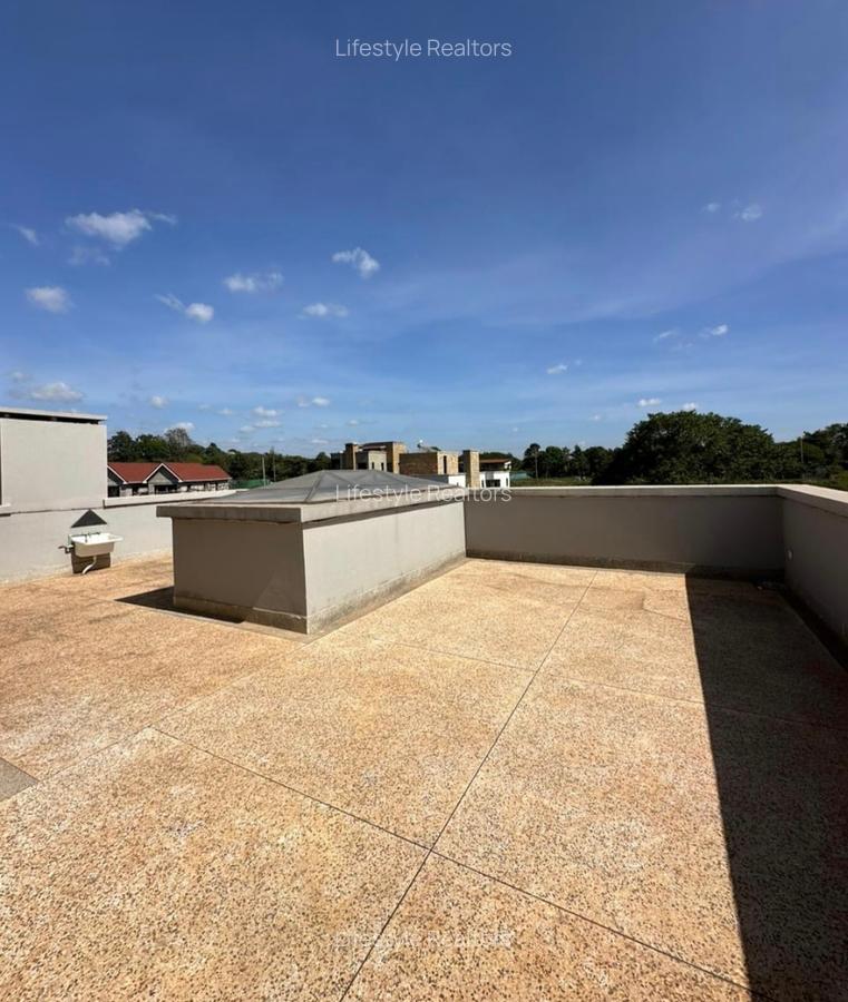 4 Bed House with En Suite at Riabai Road - 14