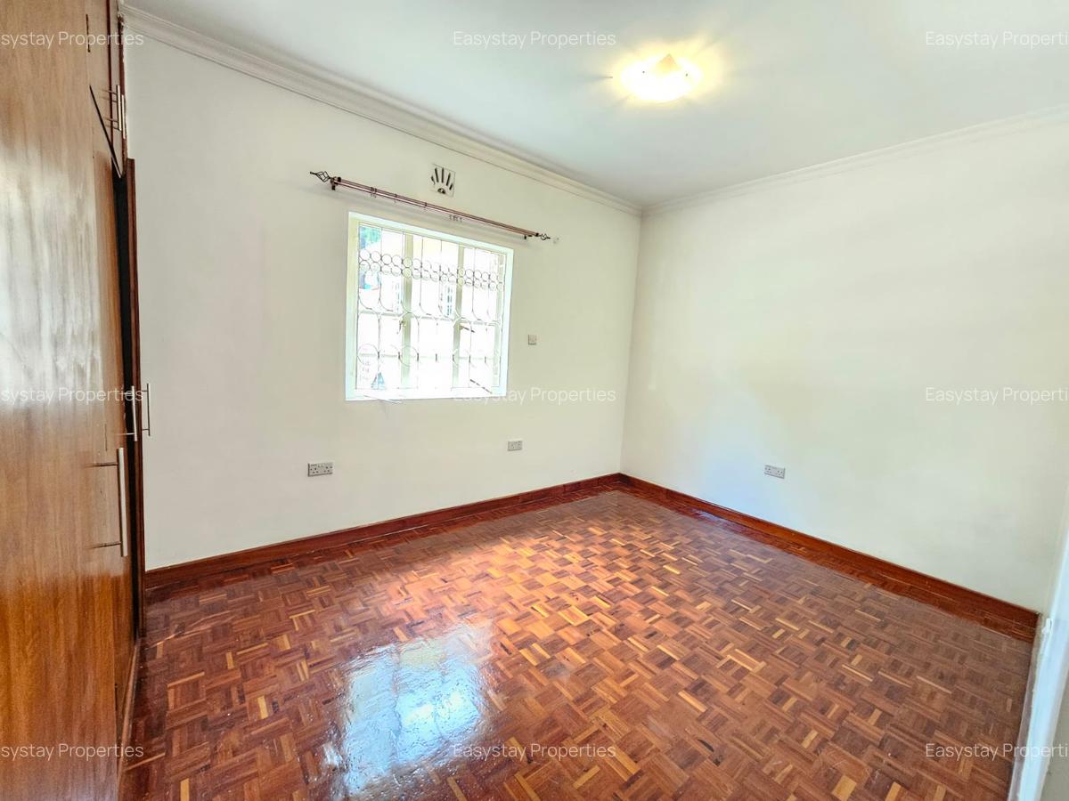 4 Bed House with En Suite in Kitisuru - 13