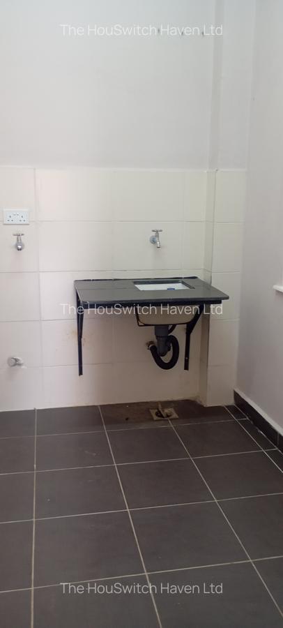 2 Bed Apartment with En Suite at Off Raphta Road - 16