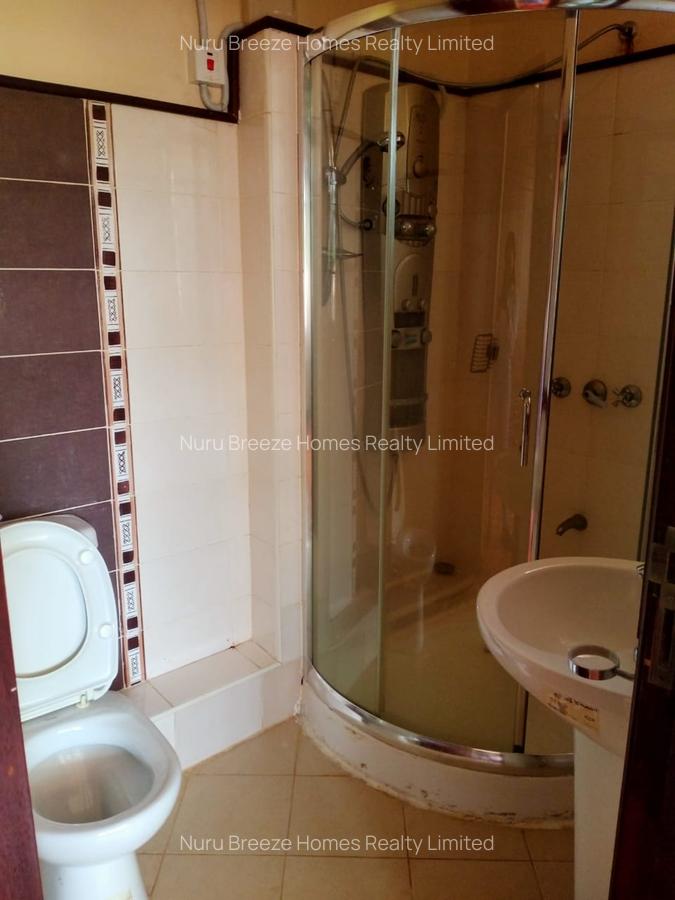 4 Bed House with En Suite in Runda - 11