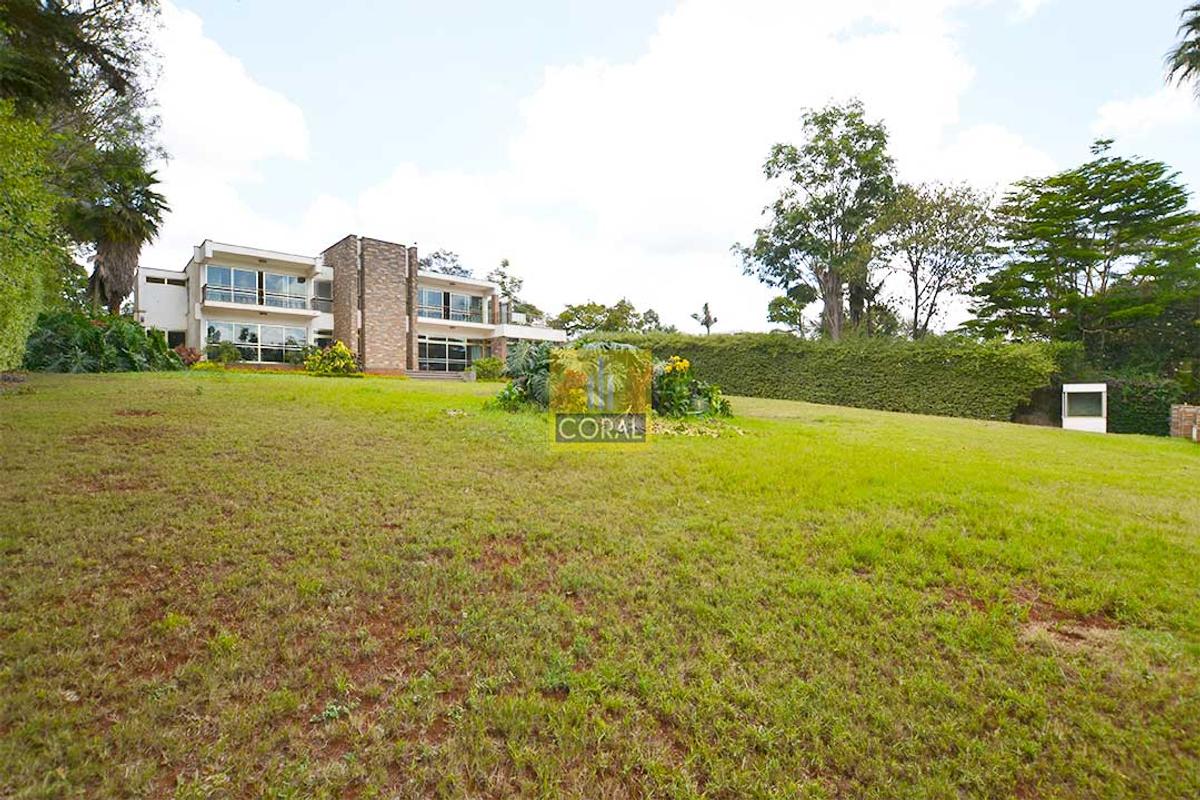 4 Bed House with Swimming Pool in Lavington - 5