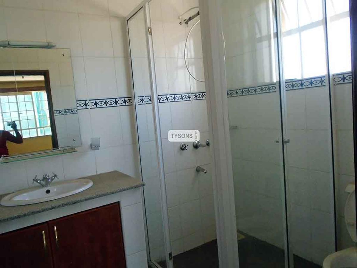 3 Bed Apartment with En Suite in Ngong Road - 6