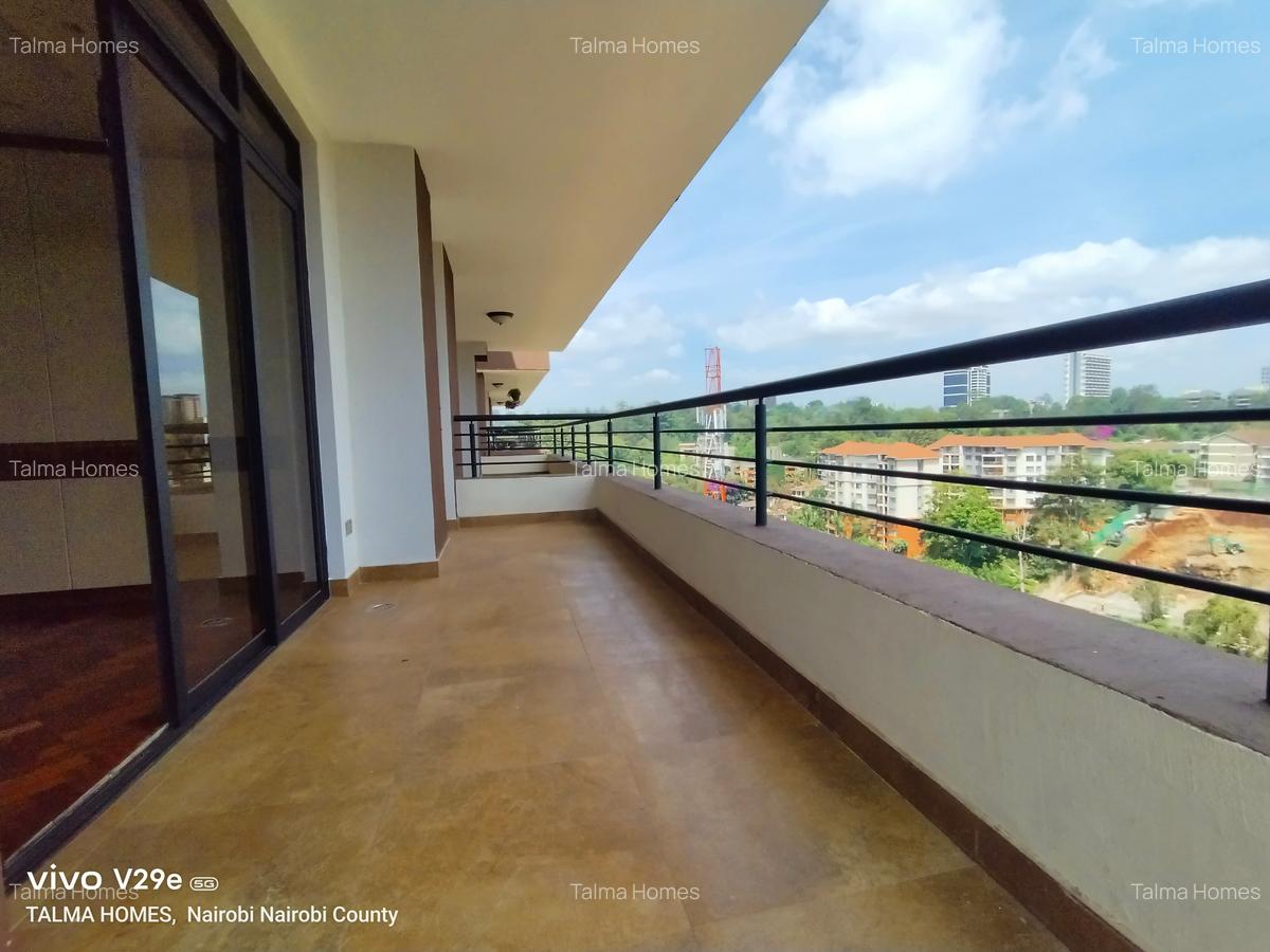 4 Bed Apartment with En Suite at Off Riverside Drive - 12