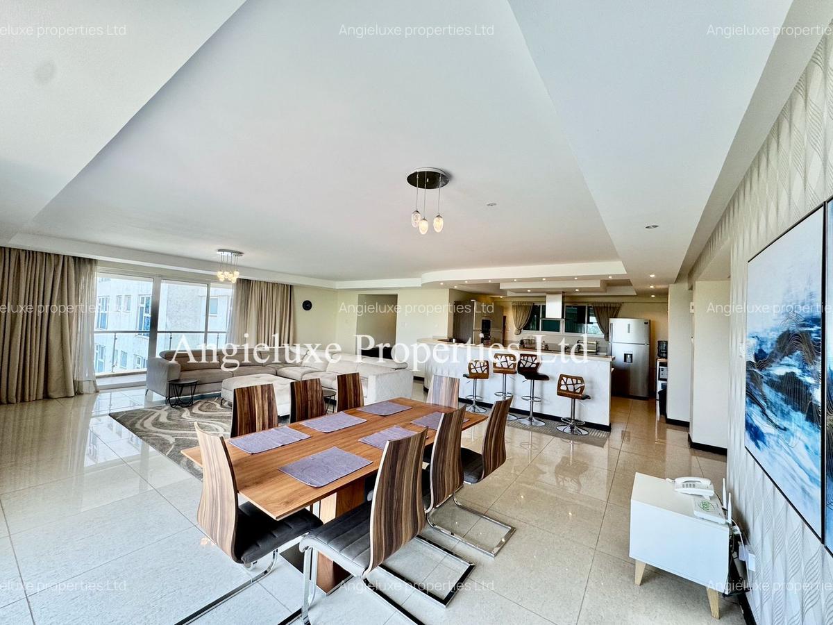 Furnished 3 Bed Apartment with En Suite at Riverside Drive - 7