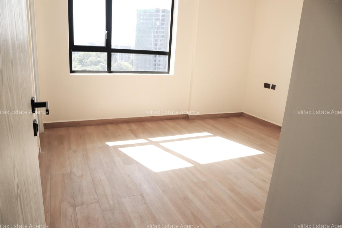 Serviced 3 Bed Apartment with En Suite in Westlands Area - 9