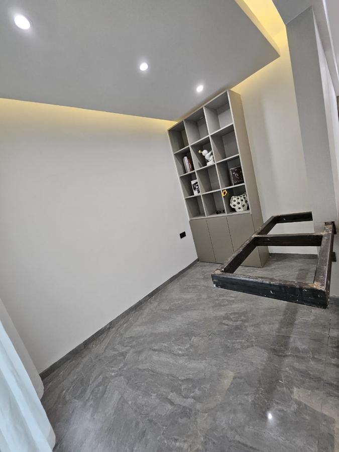 2 Bed Apartment with En Suite at Kileleshwa - 10