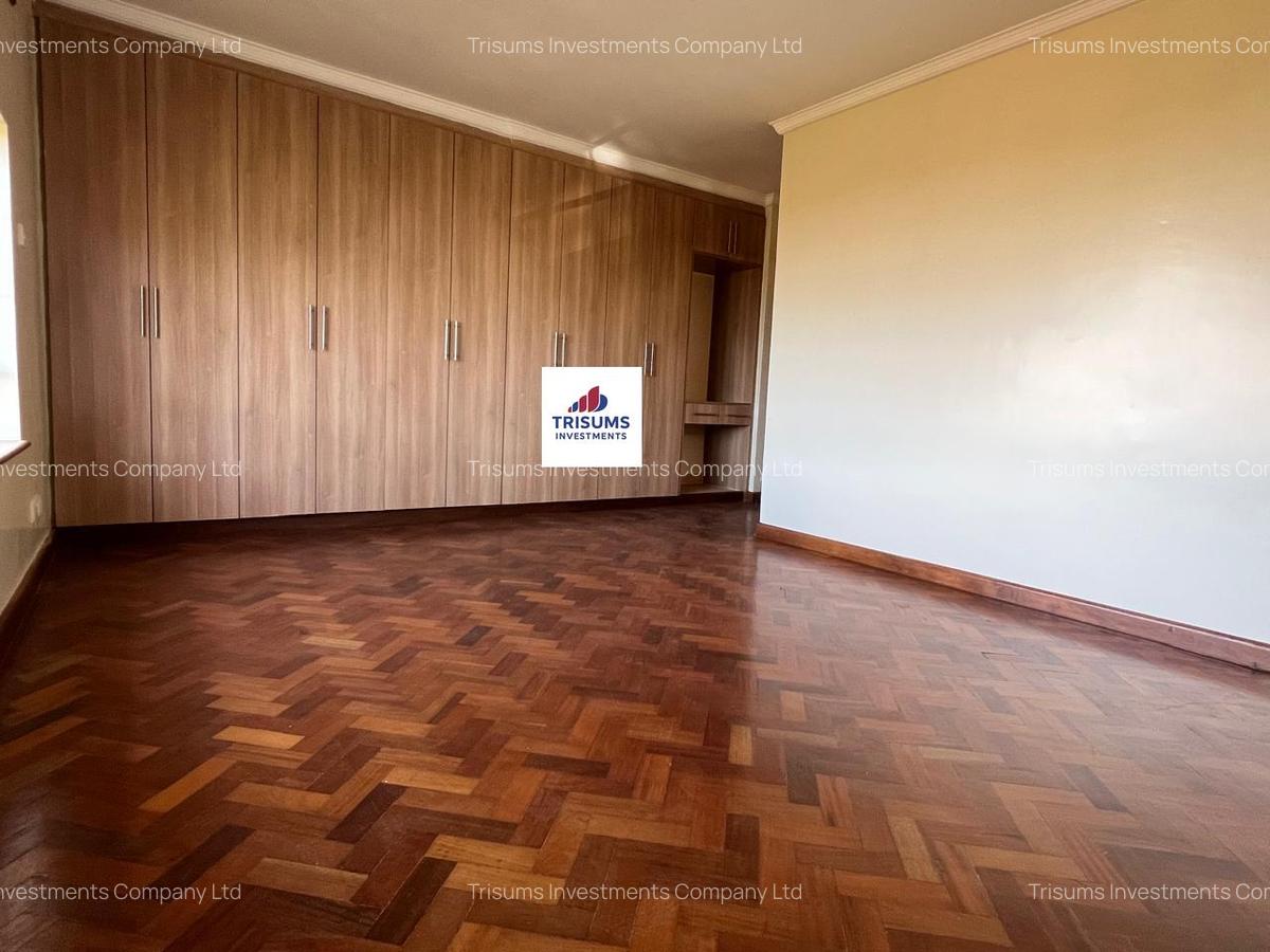 4 Bed House with En Suite in Kitisuru - 8