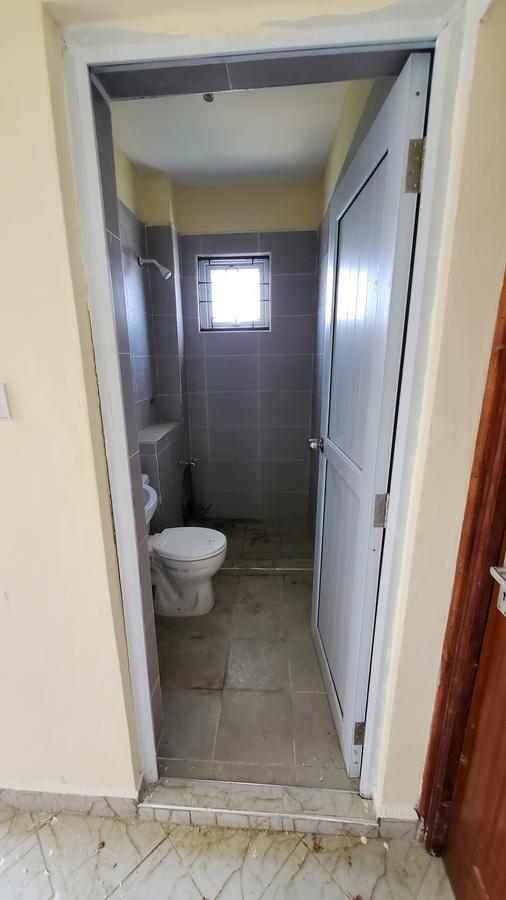 Serviced 2 Bed Apartment with En Suite in Mtwapa - 5