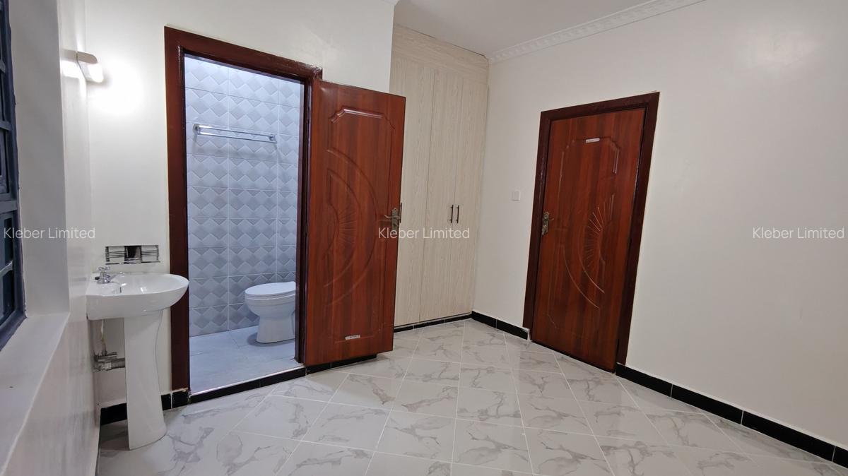 3 Bed House with En Suite in Ruiru - 4