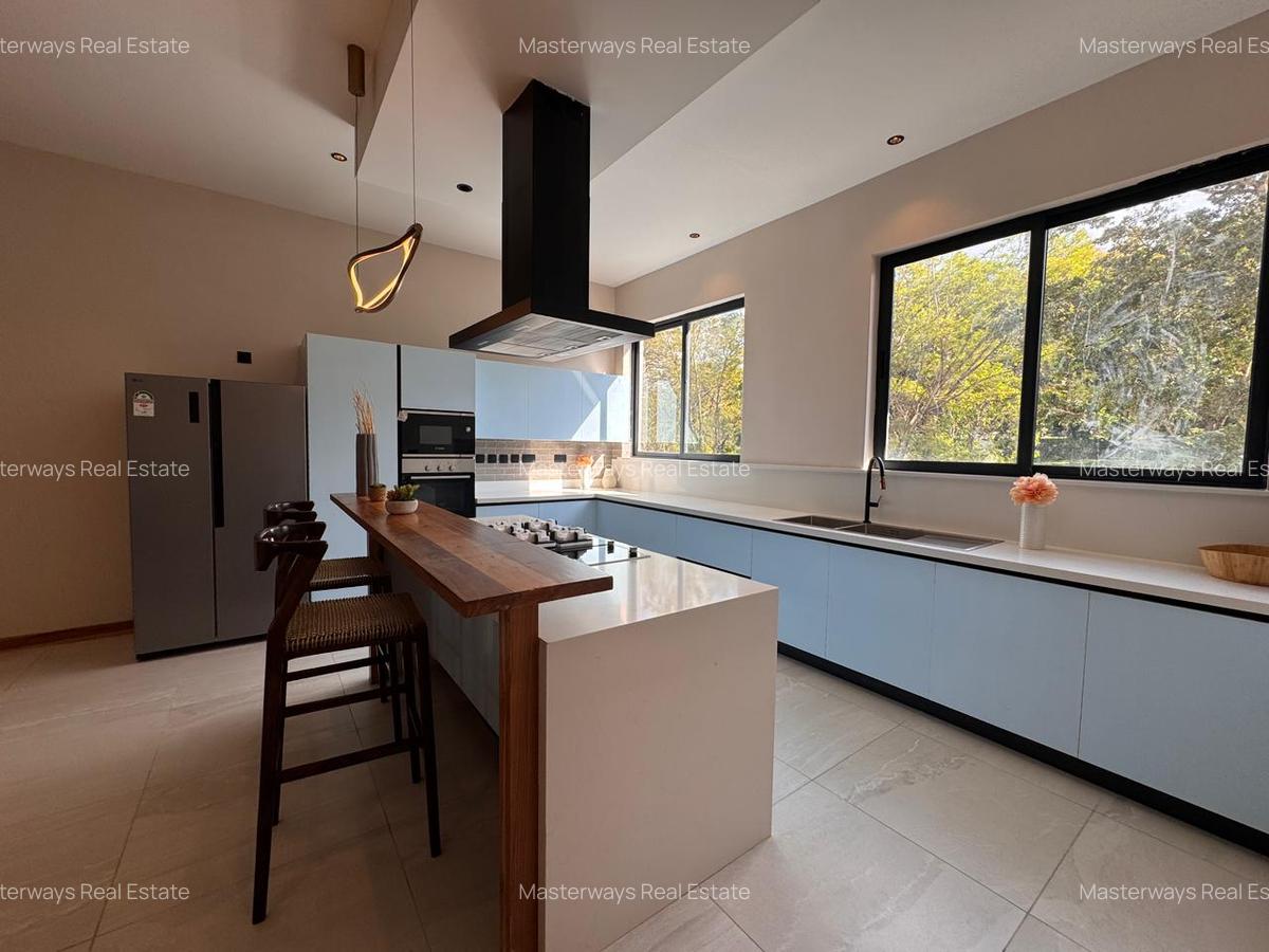 4 Bed Apartment with En Suite in Loresho - 4