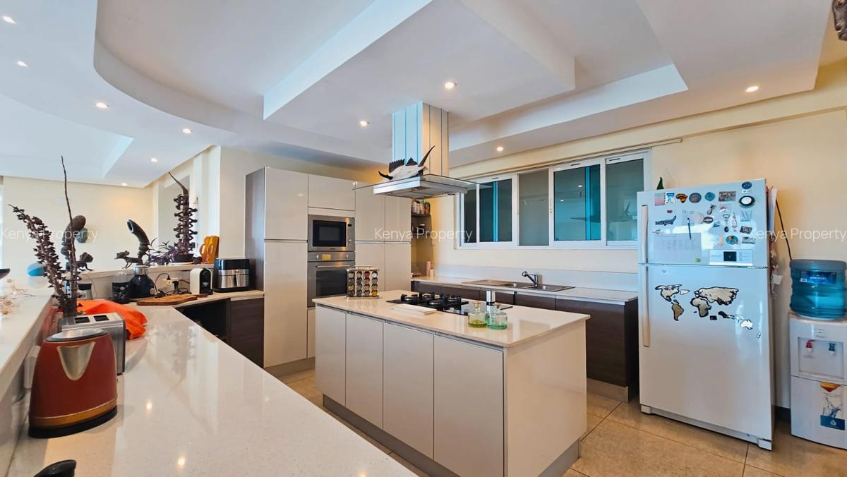 3 Bed Apartment with En Suite at Westlands Along Riverside Drive. - 7