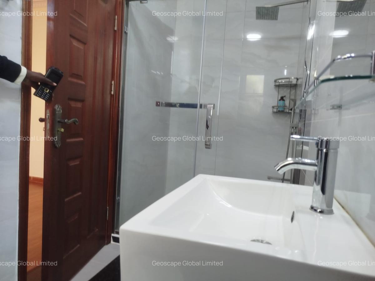 5 Bed Townhouse with En Suite in Lavington - 9