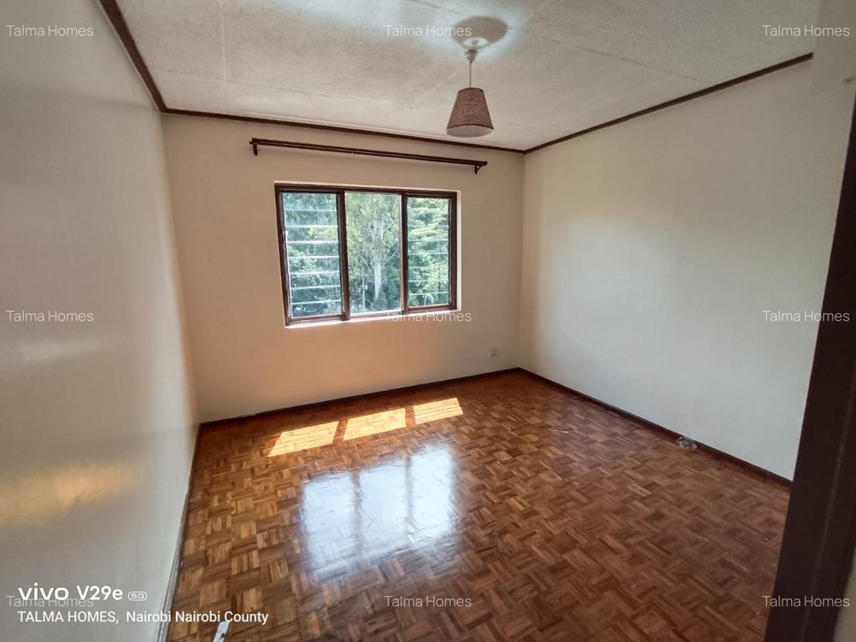 3 Bed Apartment with En Suite at Denis Pritt - 11