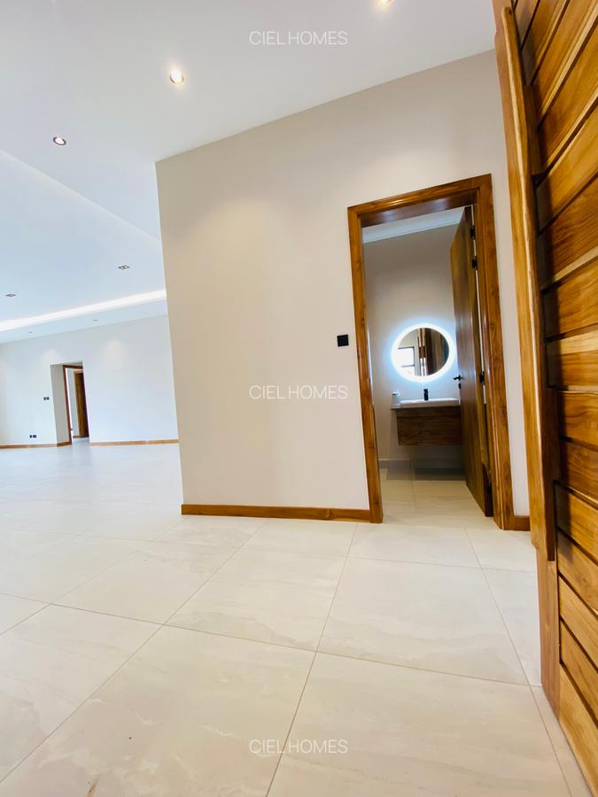 4 Bed House with En Suite in Loresho - 3
