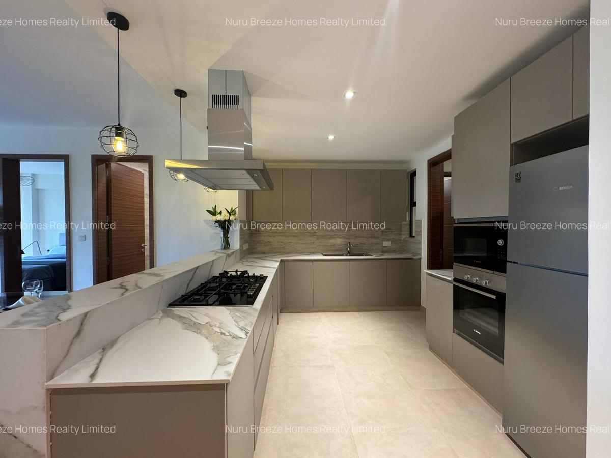 2 Bed Apartment with En Suite in Riverside - 14