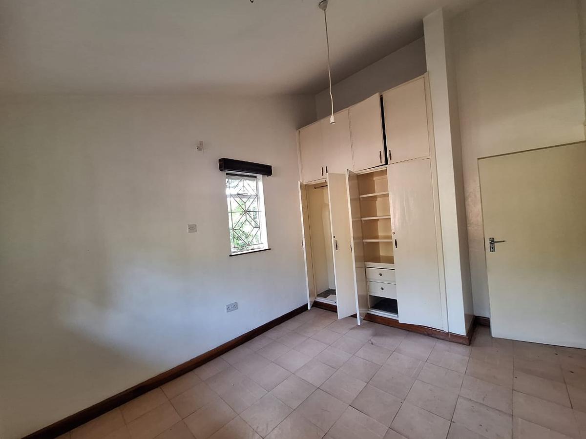 4 Bed House with Staff Quarters in Nyari - 12