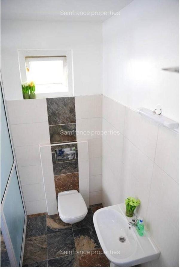 4 Bed Townhouse with En Suite at Nyali Road - 12