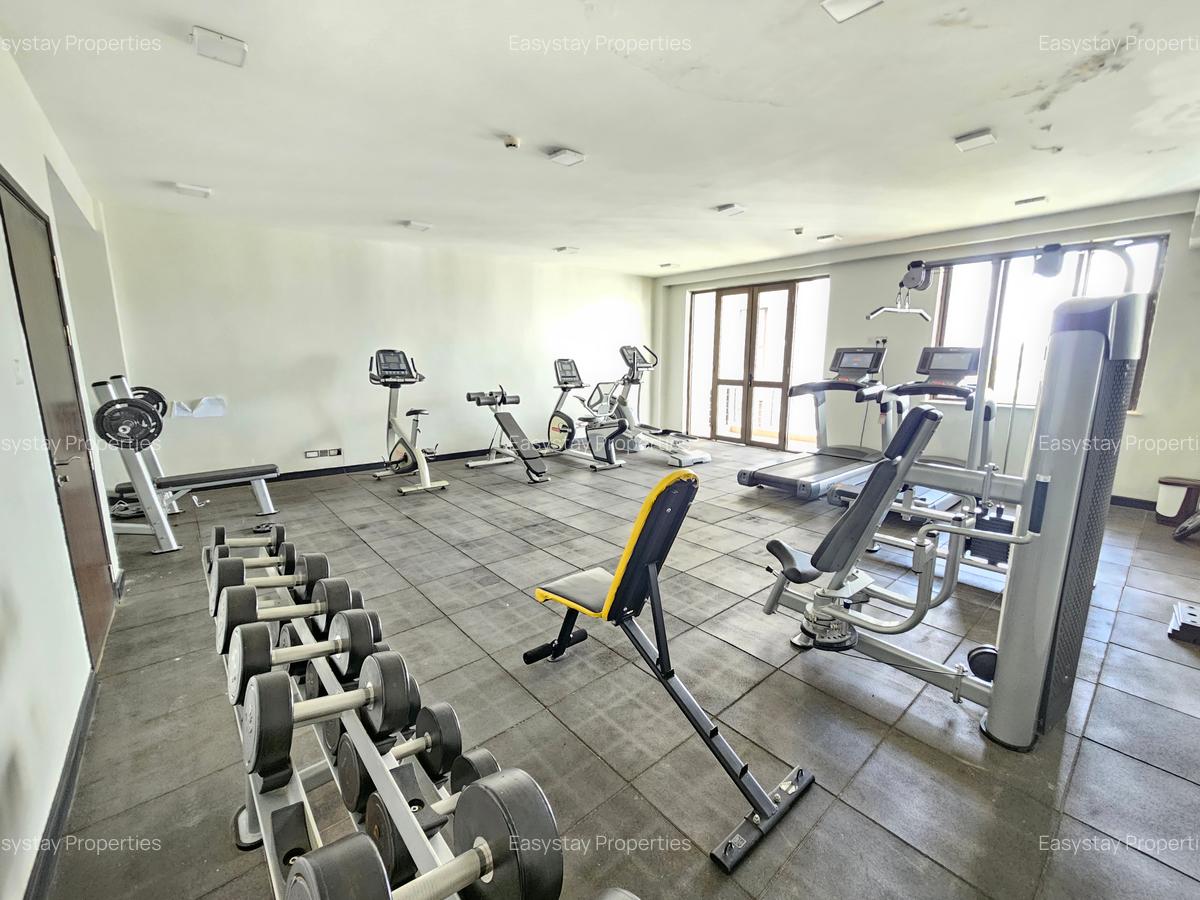 1 Bed Apartment with En Suite in Riverside - 6