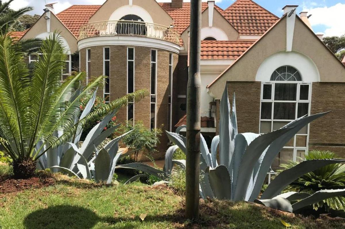 6 Bed Townhouse with En Suite in Muthaiga - 17