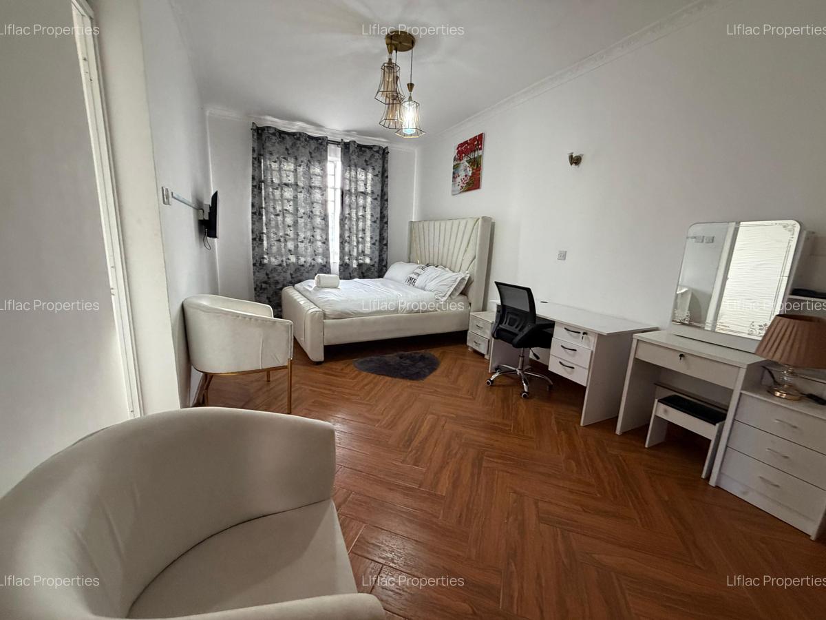 5 Bed Townhouse with En Suite in Runda - 12