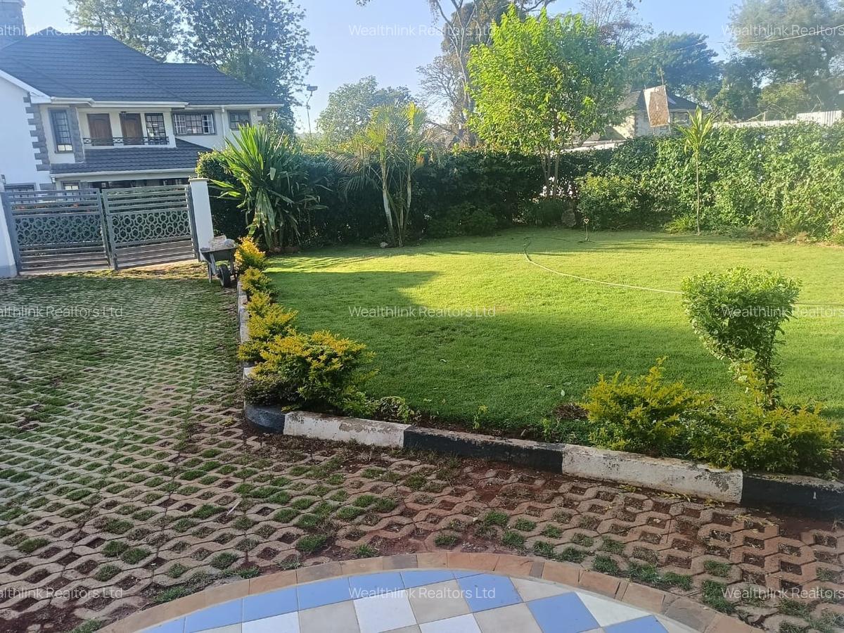 4 Bed Townhouse with En Suite at Muteero - 4