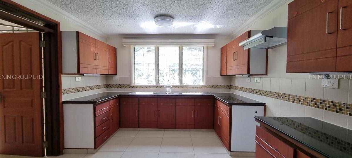 4 Bed Townhouse with En Suite at Muthaiga Road - 6