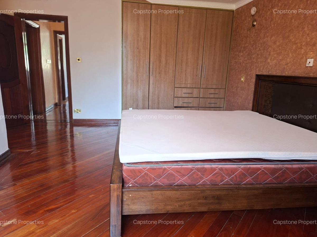 4 Bed Townhouse with En Suite in Runda - 6