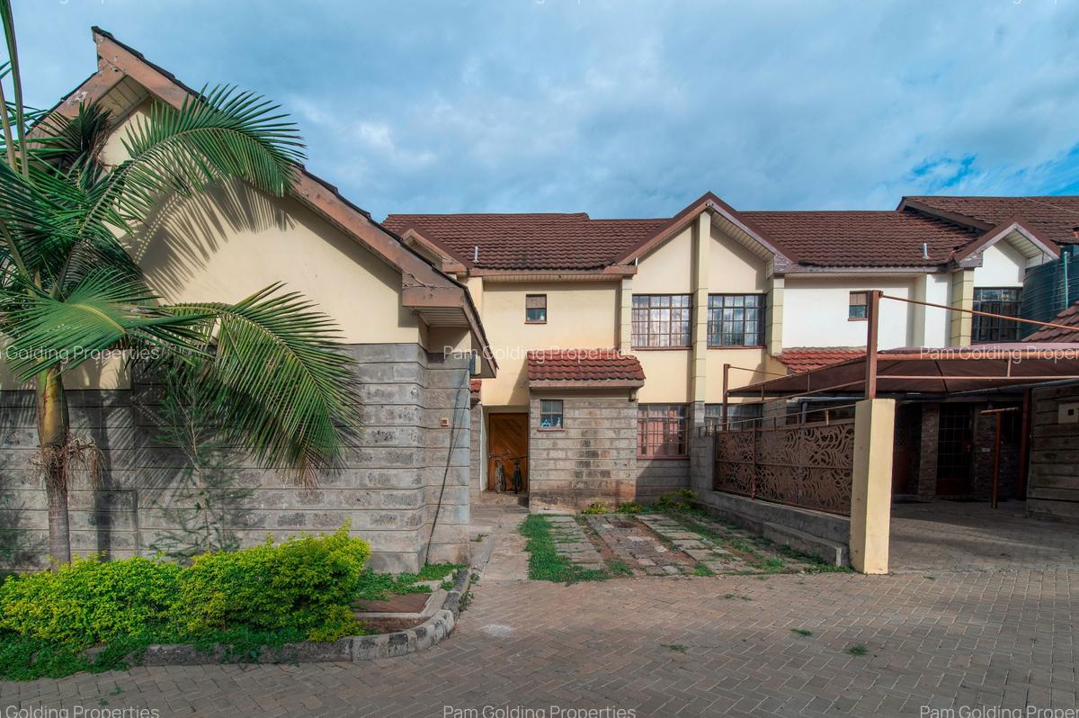 4 Bed Townhouse with En Suite at Katani Road - 1