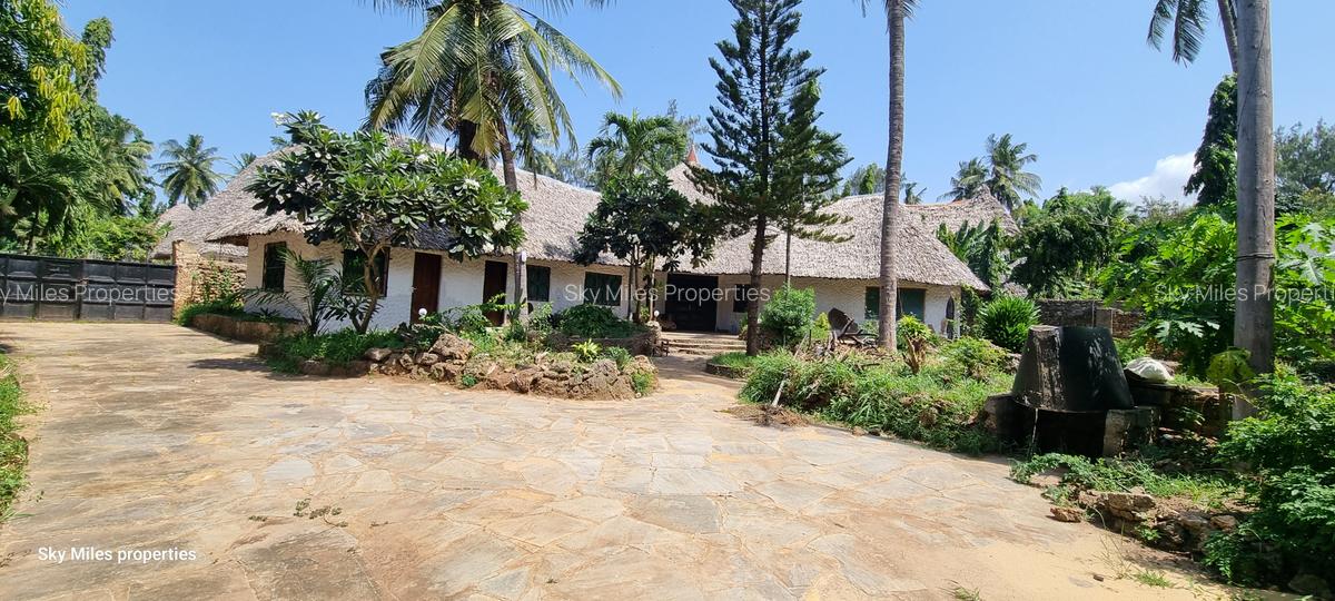 3 Bed Villa with En Suite at Mtwapa Creekside - 1
