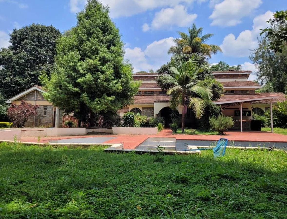 commercial property with service charge included at karen